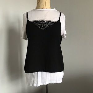 lace neck tank layered T-shirt